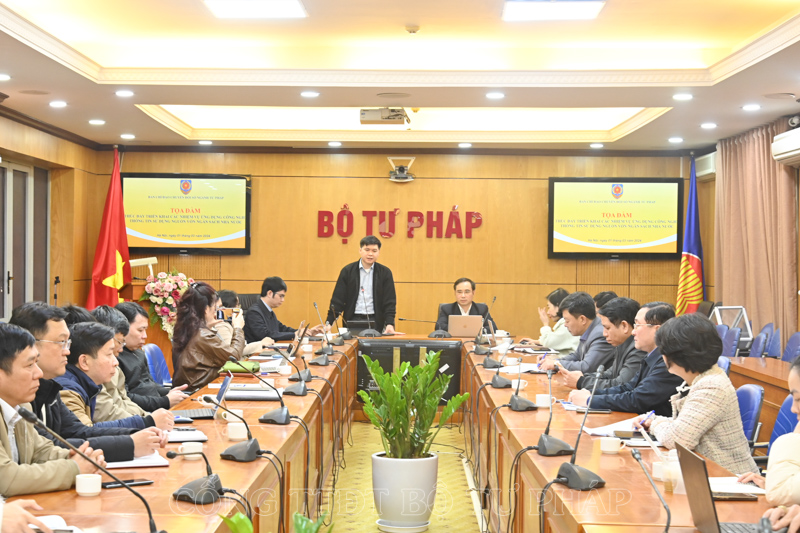 Thúc đẩy triển khai các nhiệm vụ ứng dụng công nghệ thông tin sử dụng nguồn vốn ngân sách nhà nước