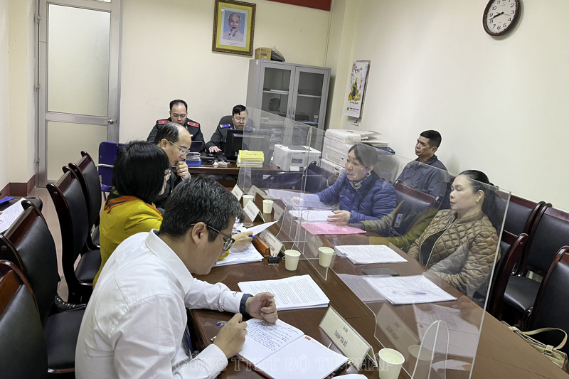 Thứ trưởng Bộ Tư pháp Đặng Hoàng Oanh tiếp công dân định kỳ tháng 03/2024