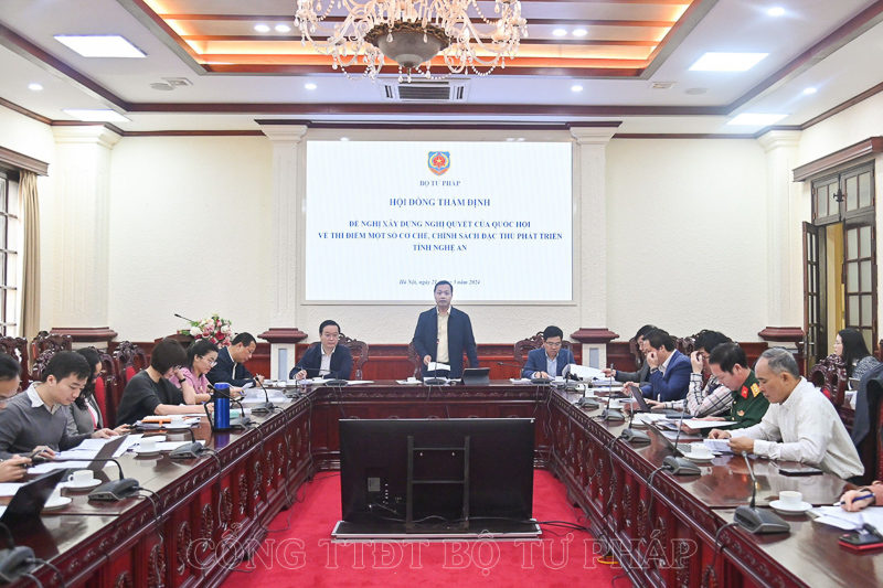 Tận dụng tiềm năng, lợi thế để phát triển tỉnh Nghệ An nhanh và bền vững
