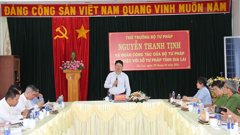 Thứ trưởng Nguyễn Thanh Tịnh làm việc tại Gia Lai