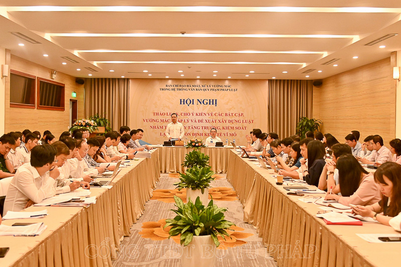 Gỡ rào cản pháp lý để thúc đẩy kinh tế phát triển