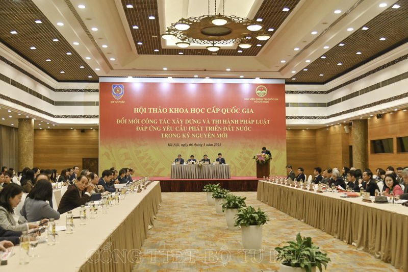 Đổi mới công tác xây dựng, thi hành pháp luật đáp ứng yêu cầu phát triển đất nước trong kỷ nguyên mới
