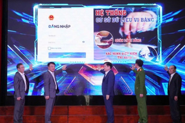 Hưng Yên: Lan tỏa tinh thần thượng tôn pháp luật, đẩy mạnh chuyển đổi số trong ngành Tư pháp