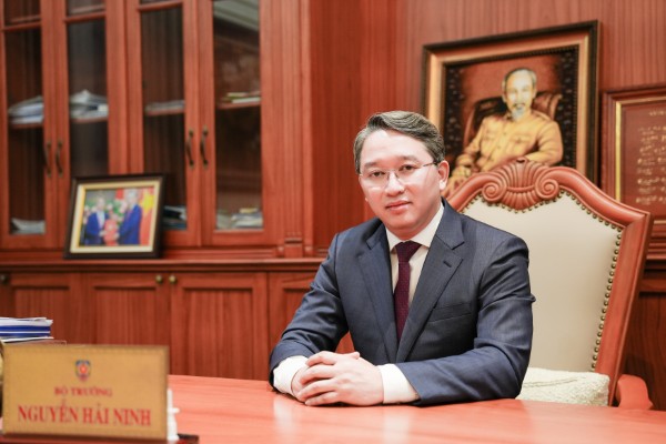 Bộ trưởng Bộ Tư pháp Nguyễn Hải Ninh:“Báo Pháp luật Việt Nam cần xây dựng những cây bút có tầm ảnh hưởng”