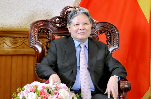 Thư của đồng chí Hà Hùng Cường, Ủy viên Trung ương Đảng, Bí thư Ban Cán sự Đảng, Bộ trưởng Bộ Tư pháp gửi cán bộ, công chức, viên chức, người lao động Ngành Tư pháp nhân dịp kỷ niệm 70 năm Ngày truyền thống của Ngành (28/8/1945 - 28/8/2015)
