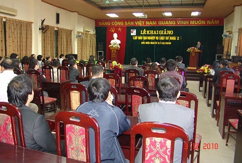 Khai giảng lớp đào tạo nghiệp vụ luật sư khoá X tại Hà Nội