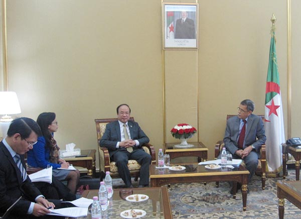 Tiếp tục làm sâu sắc thêm quan hệ hợp tác về tư pháp và pháp luật giữa Việt nam và An-giê-ri
